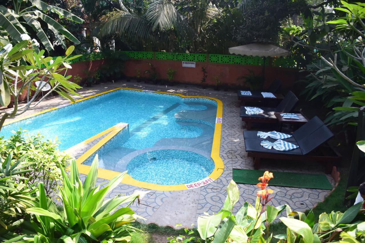 Hotel Citrus Prime Candolm, Goa Candolim Exterior photo