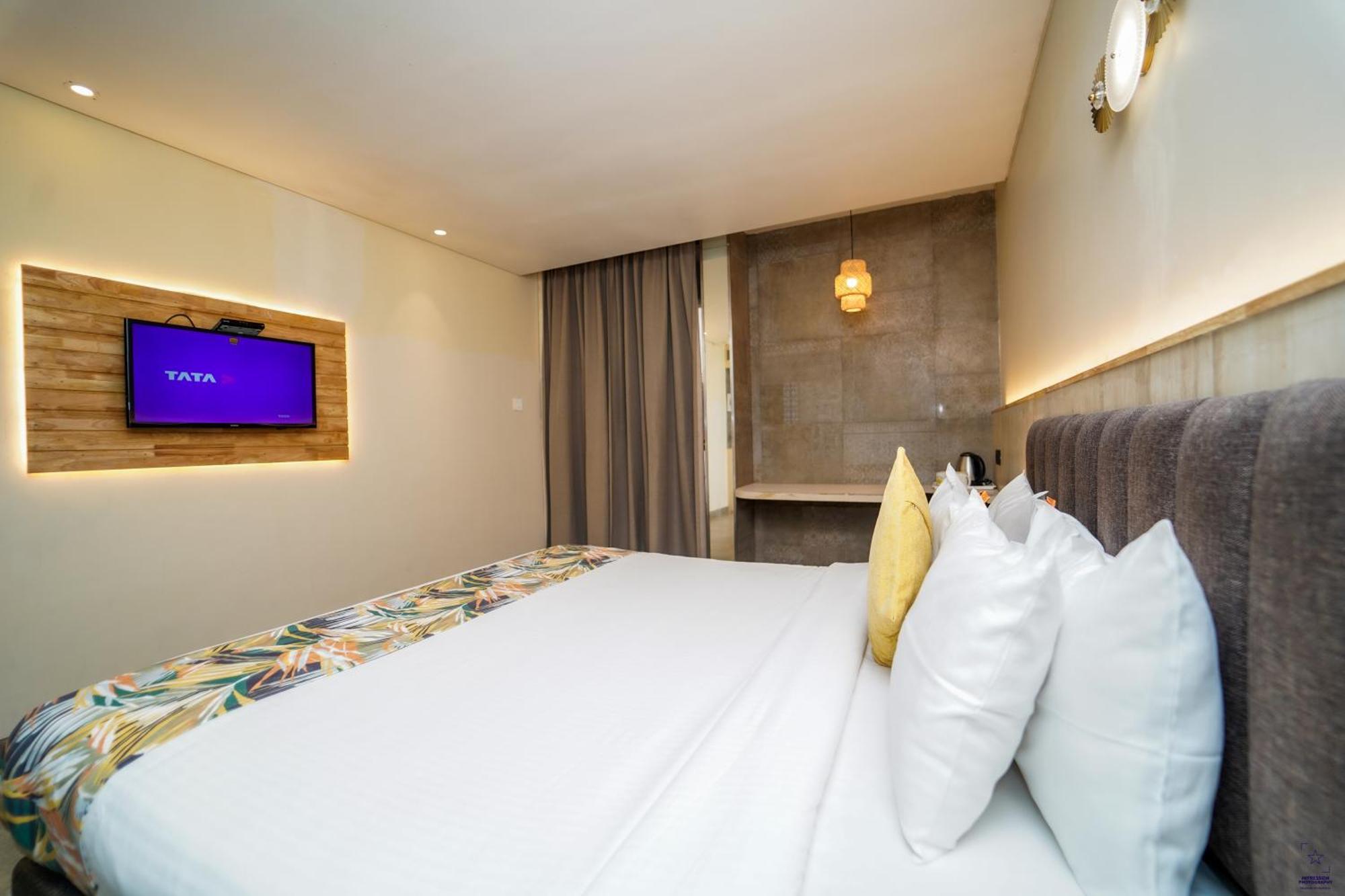 Hotel Citrus Prime Candolm, Goa Candolim Exterior photo